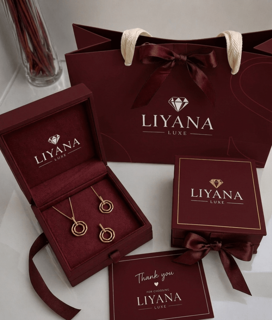 Luxury shopping bag mockup featuring elegant jewellery brand logo.